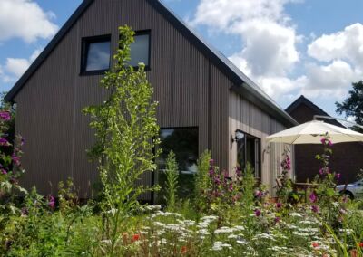 Haus mit Parkplatz